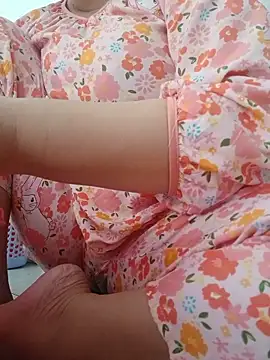 Snapshot of _Babyrose_ chatting on June 11, 2026, 5:04 am Babyrose online show from June 11, 2026, 5:04 am