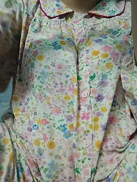 Snapshot of _Babyrose_ chatting on July 14, 2026, 5:08 pm Babyrose online show from July 14, 2026, 5:08 pm