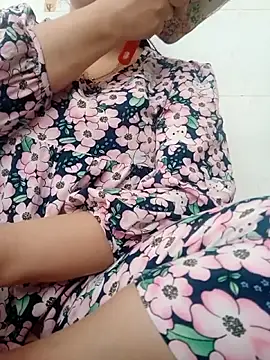  Babyrose  online show from February 6, 2026, 3:02 am