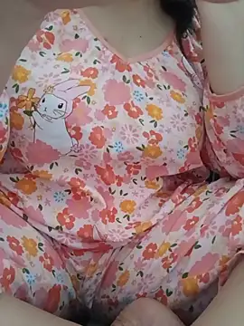 Snapshot of _Babyrose_ chatting on June 25, 2026, 5:12 am Babyrose online show from June 25, 2026, 5:12 am