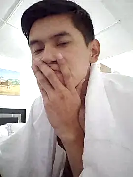 Snapshot of Ajhg98 chatting on February 6, 2026, 2:51 am Ajhg98 online show from February 6, 2026, 2:51 am