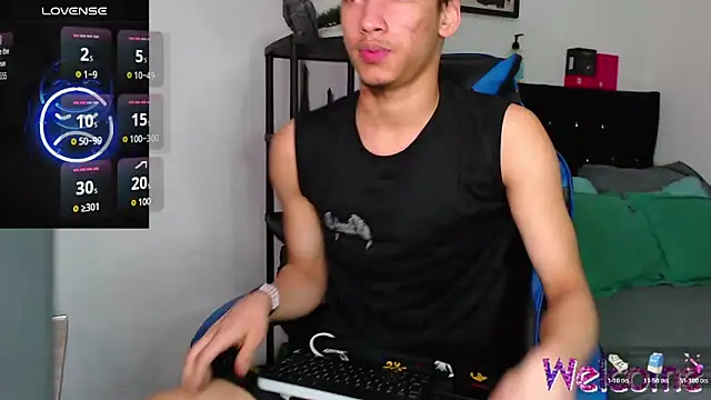 Gael Jones online show from November 28, 2025, 1:06 am