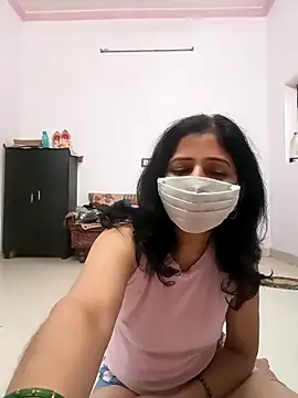 BITEXBABYlove online show from October 29, 2025, 2:54 am