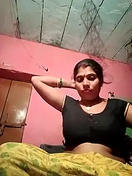 Snapshot of sanjna_sharmaa chatting on January 6, 2026, 3:05 pm sanjna sharmaa online show from January 6, 2026, 3:05 pm