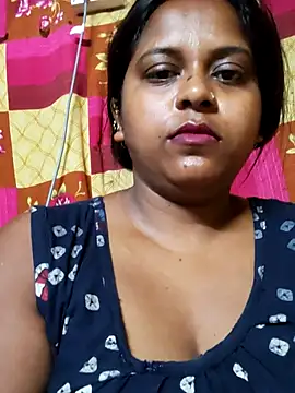 Hot-Show2 online show from April 12, 2026, 12:14 am