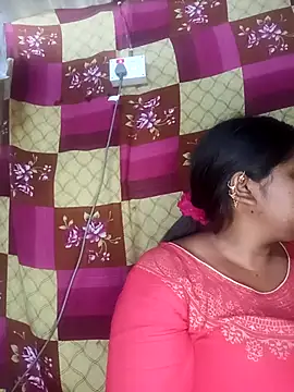 Hot-Show2 online show from March 5, 2026, 10:01 am