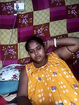 Hot-Show2 online show from March 23, 2026, 4:40 pm