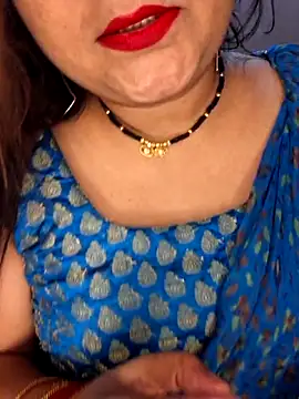 indian-hotmilfs online show from October 19, 2025, 6:21 pm