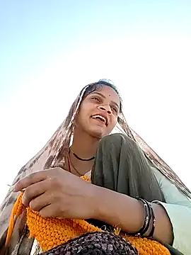 Snapshot of Sonam_dhakad chatting on December 16, 2025, 6:39 am Sonam dhakad online show from December 16, 2025, 6:39 am