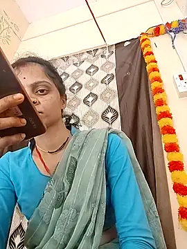Snapshot of Sonam_dhakad chatting on October 15, 2025, 9:17 am Sonam dhakad online show from October 15, 2025, 9:17 am