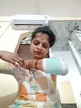 Snapshot of Sonam_dhakad chatting on February 19, 2026, 1:13 am Sonam dhakad online show from February 19, 2026, 1:13 am