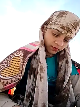 Snapshot of Sonam_dhakad chatting on December 18, 2025, 6:07 am Sonam dhakad online show from December 18, 2025, 6:07 am