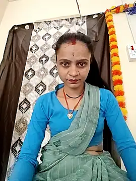 Snapshot of Sonam_dhakad chatting on October 17, 2025, 5:44 am Sonam dhakad online show from October 17, 2025, 5:44 am