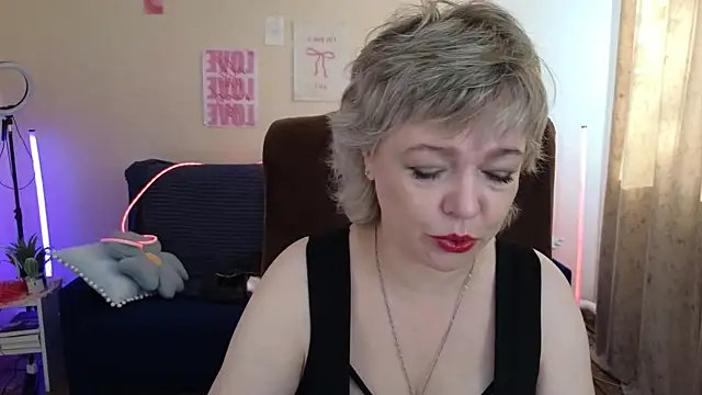 Rosette Pricky online show from June 27, 2026, 2:45 pm
