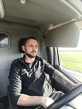 papichulo0099 online show from March 23, 2026, 6:35 am