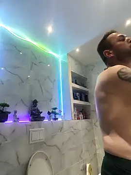 papichulo0099 online show from March 26, 2026, 3:49 am