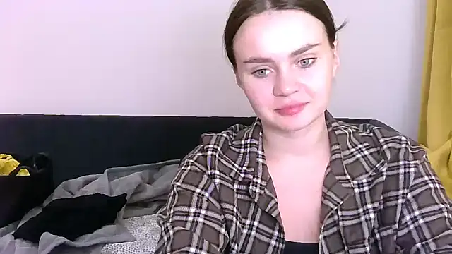 Bonny Candy online show from November 29, 2025, 11:05 pm