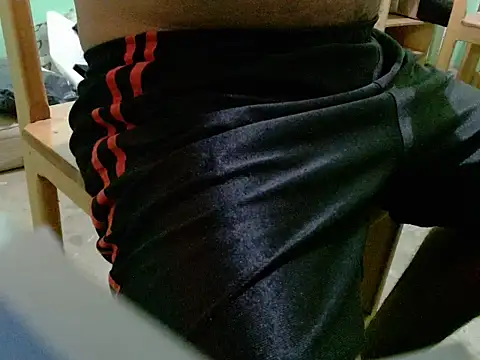 pau888kkkk online show from October 2, 2025, 6:44 pm