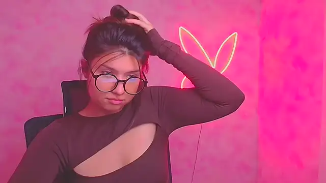 Sandra Curly online show from September 25, 2025, 5:41 pm