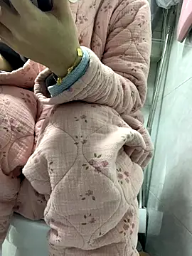 cgooh-611 online show from November 27, 2025, 2:23 am