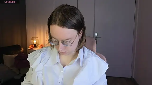Snapshot of Amanda_Butlerr chatting on May 22, 2026, 12:36 pm Amanda Butlerr online show from May 22, 2026, 12:36 pm