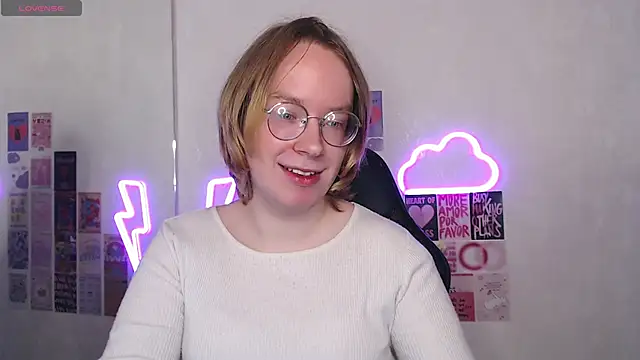 Snapshot of Amanda_Butlerr chatting on April 6, 2026, 10:38 am Amanda Butlerr online show from April 6, 2026, 10:38 am
