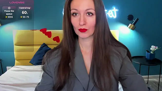 Joan Nelson online show from February 25, 2026, 1:28 am