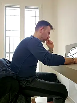 mrlyuis online show from January 16, 2026, 10:19 am