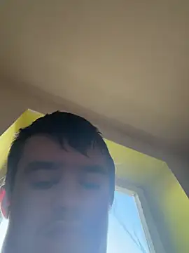 pussyhunter323557 online show from April 8, 2026, 5:03 pm