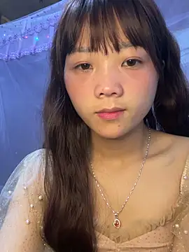 Snapshot of thaoyeuuu chatting on September 14, 2025, 8:26 am thaoyeuuu online show from September 14, 2025, 8:26 am