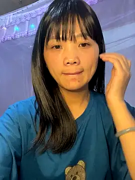 Snapshot of thaoyeuuu chatting on September 8, 2025, 2:49 pm thaoyeuuu online show from September 8, 2025, 2:49 pm