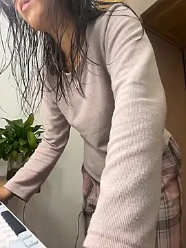 bunny b4nny online show from November 23, 2025, 3:44 pm