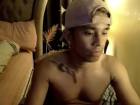 AsianHorseCockOwen online show from November 21, 2025, 12:48 pm