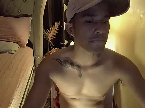 AsianHorseCockOwen online show from November 18, 2025, 12:19 pm