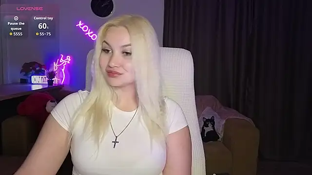 Snapshot of adrelaxina chatting on April 21, 2026, 7:09 pm adrelaxina online show from April 21, 2026, 7:09 pm