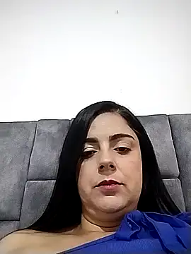 Nahomi 04 online show from October 27, 2025, 5:58 pm