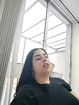 Nahomi 04 online show from October 7, 2025, 9:49 pm