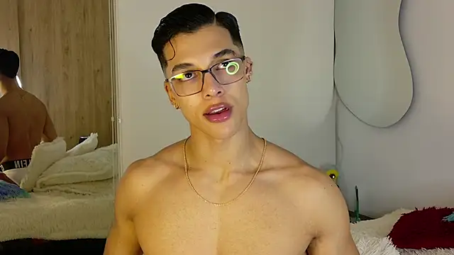 Troye Williams online show from April 11, 2026, 11:41 pm