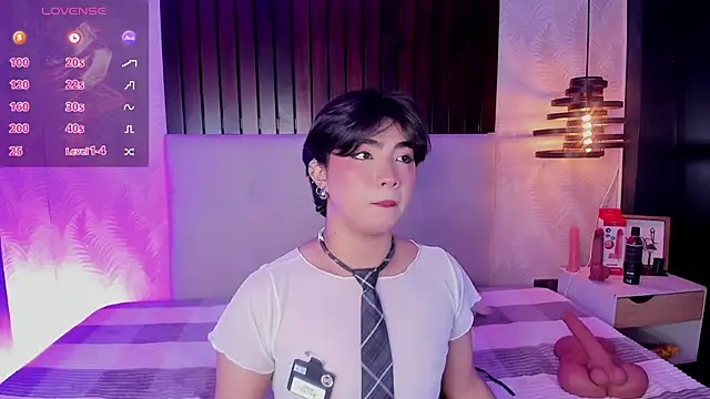 Creamy Angelo online show from October 28, 2025, 9:14 pm