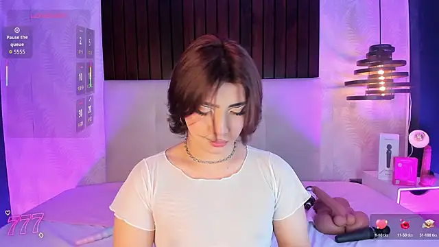 Creamy Angelo online show from June 5, 2026, 1:21 am