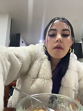 Victoria alson online show from November 20, 2025, 1:39 am