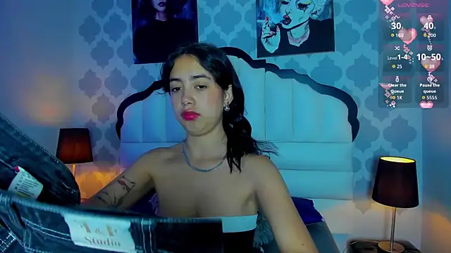 Snapshot of AlissonBelucci chatting on October 14, 2025, 12:06 pm AlissonBelucci online show from October 14, 2025, 12:06 pm