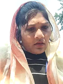 Rakhi j online show from November 14, 2025, 9:24 am