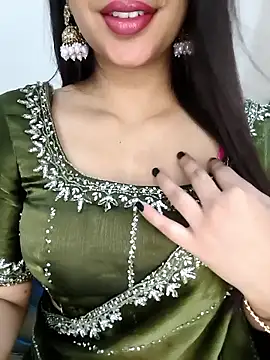 Cute merry01 online show from June 4, 2026, 1:21 am