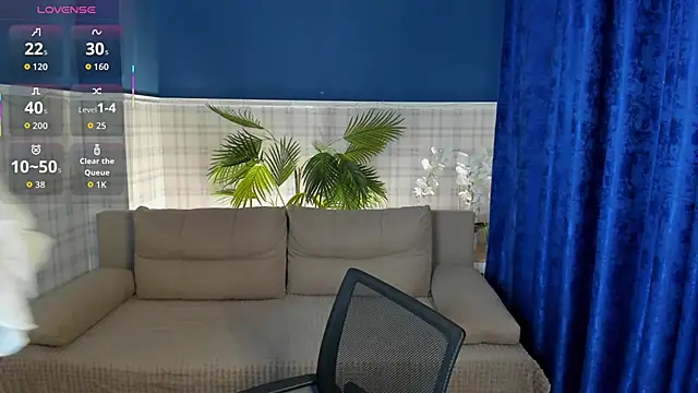 Snapshot of Hella_Fabel chatting on January 17, 2026, 1:09 am Hella Fabel online show from January 17, 2026, 1:09 am