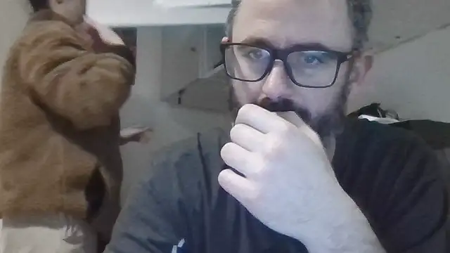 whatYwantMorrre online show from November 26, 2025, 1:55 pm