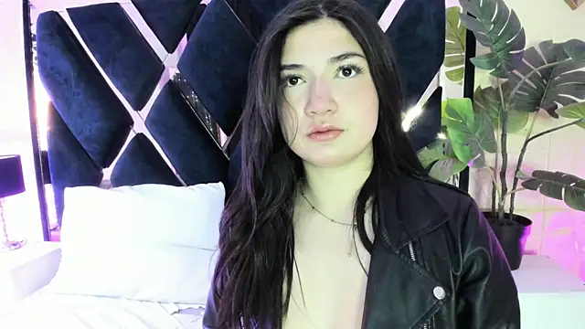 Valery Brand online show from April 9, 2026, 11:38 am