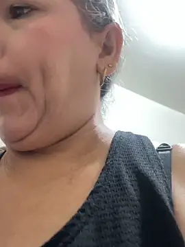Snapshot of Lucy_Milf_474 chatting on October 2, 2025, 12:08 pm Lucy Milf 474 online show from October 2, 2025, 12:08 pm