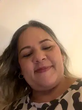 Snapshot of Lucy_Milf_474 chatting on October 1, 2025, 12:20 pm Lucy Milf 474 online show from October 1, 2025, 12:20 pm