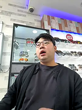 Snapshot of gayfucuxuc chatting on November 29, 2025, 2:34 am gayfucuxuc online show from November 29, 2025, 2:34 am